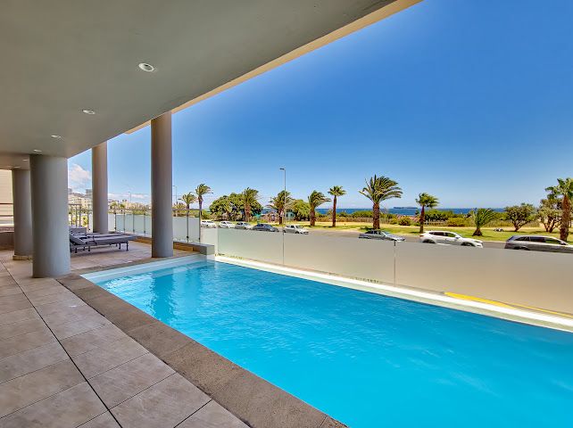 To Let 3 Bedroom Property for Rent in Mouille Point Western Cape
